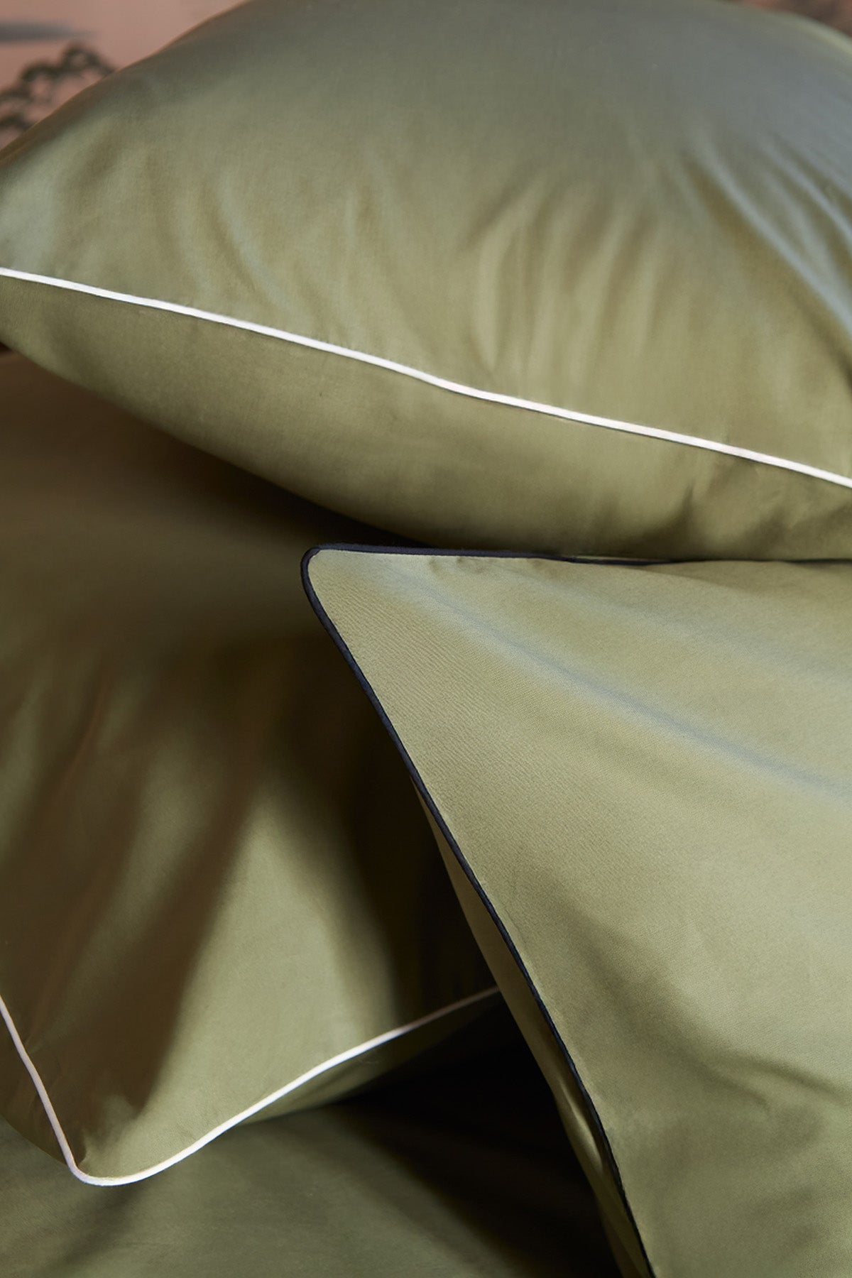 Housse de couette Percale de coton | Vert Olive Liseré Noir