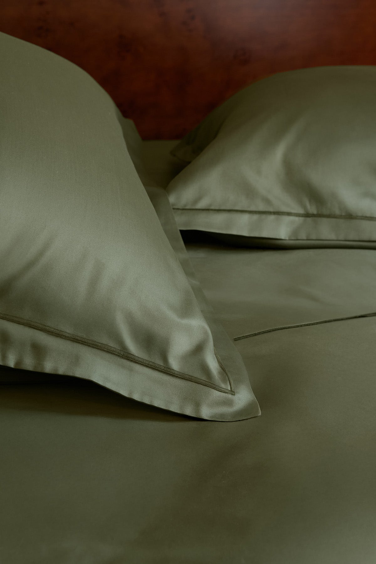 Housse de couette en satin | Vert Olive Bourdon Vert Olive