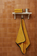 Serviette de toilette | Moutarde Liseré Noir