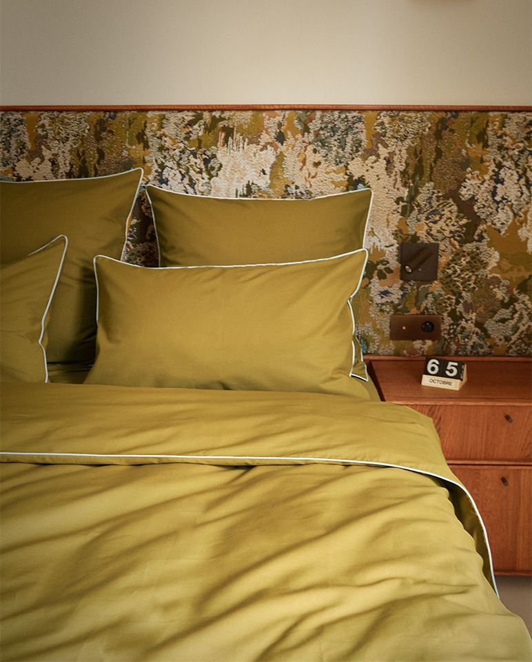 Flat sheet Cotton percale Piping finish | Bronze Green with White Border