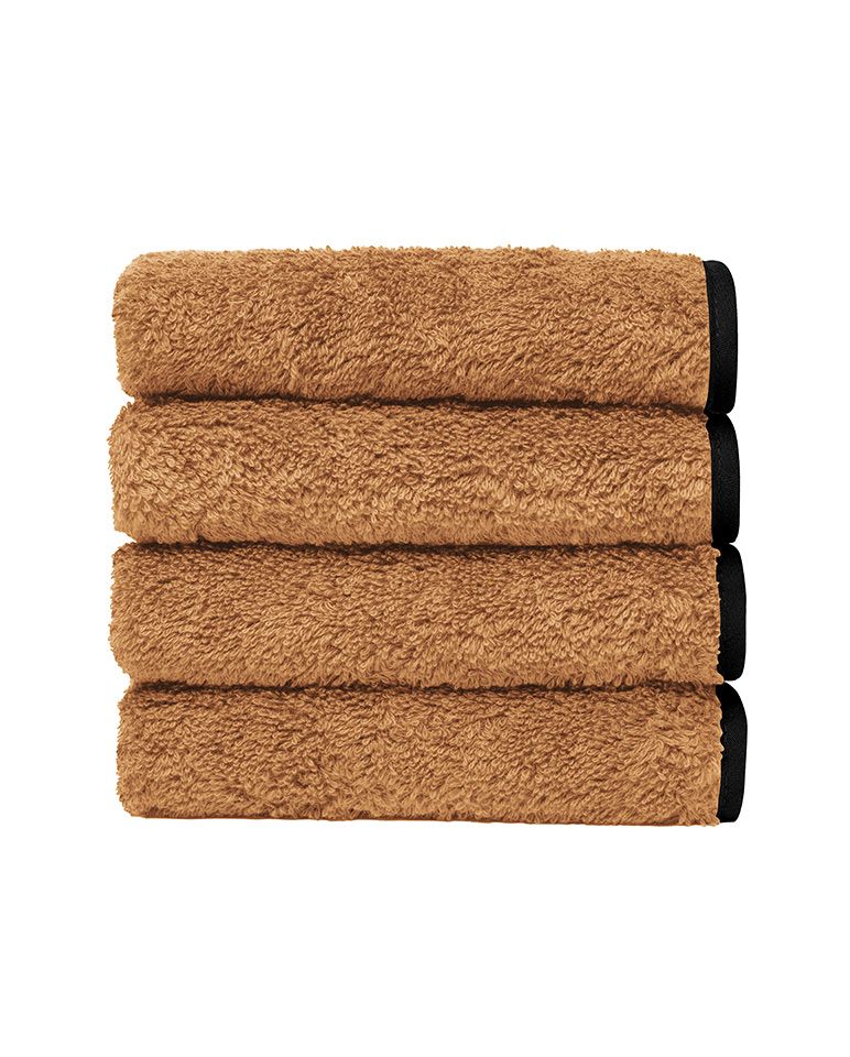 Set of 4 Face Wipes | Macchiato Black Border