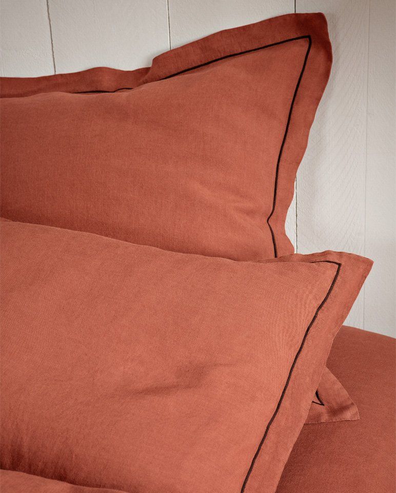 Paire de taies d'oreiller en lin |  Terracotta Bourdon Noir