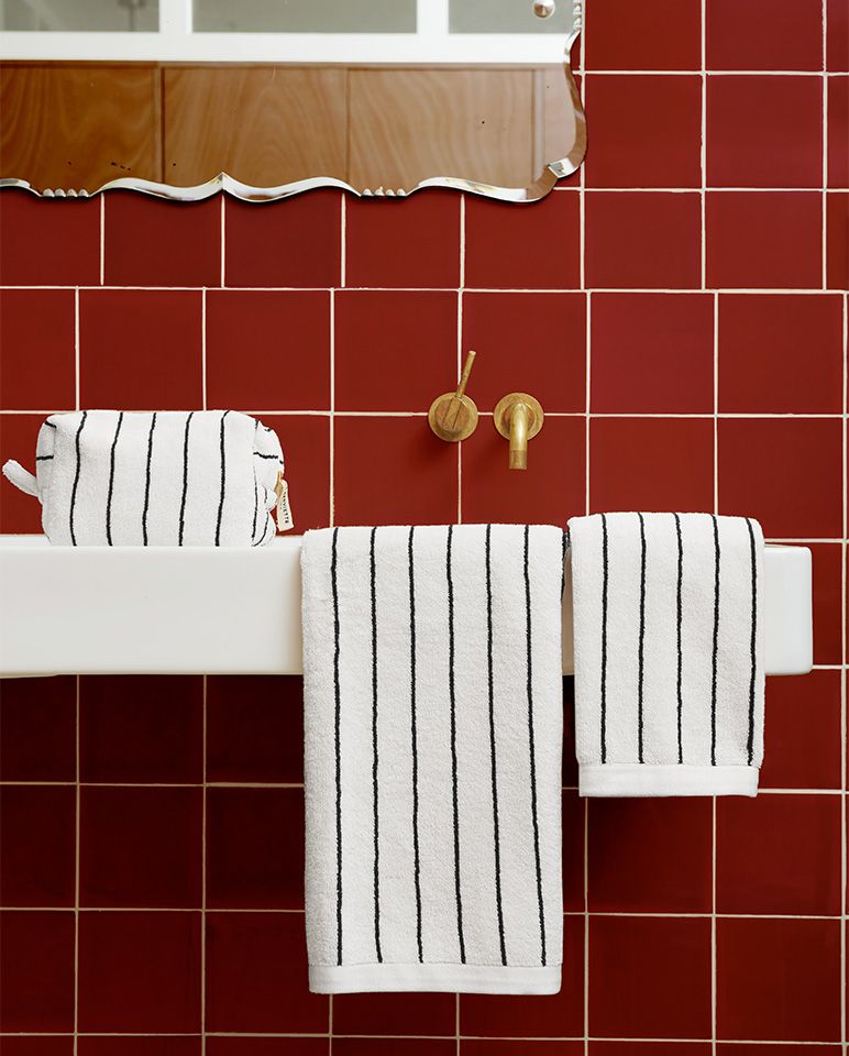Serviette de bain à rayures | Blanc Lutèce / Noir