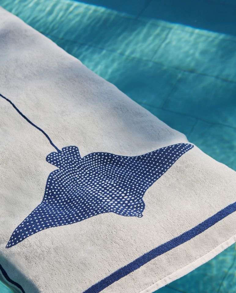 Serviette de plage Raie | Crème / Bleu Océan