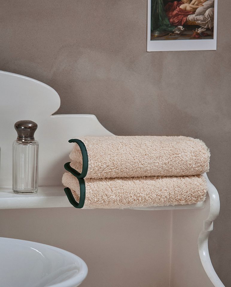 Serviette de toilette | Sable Liseré Vert Anglais