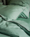 Paire de taies d'oreiller Percale de coton | Vert Lichen Liseré Rose Nymphe