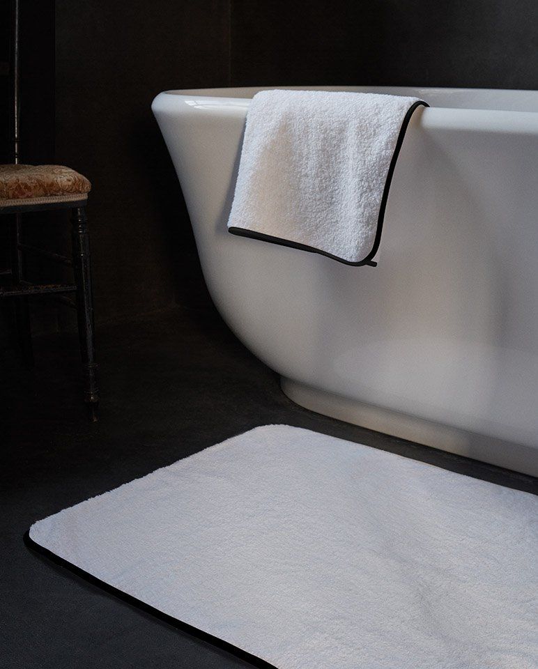 Bath Mat | White with Black Border