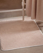 Tapis de bain | Rose Poudré Liseré Blanc