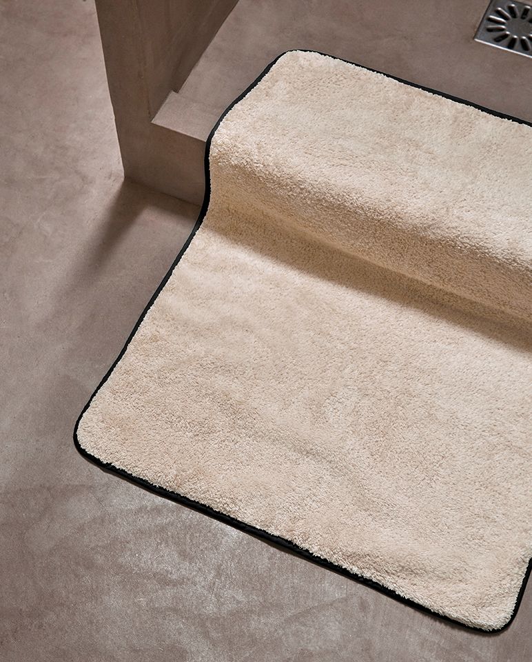 Tapis de bain | Sable Liseré Noir